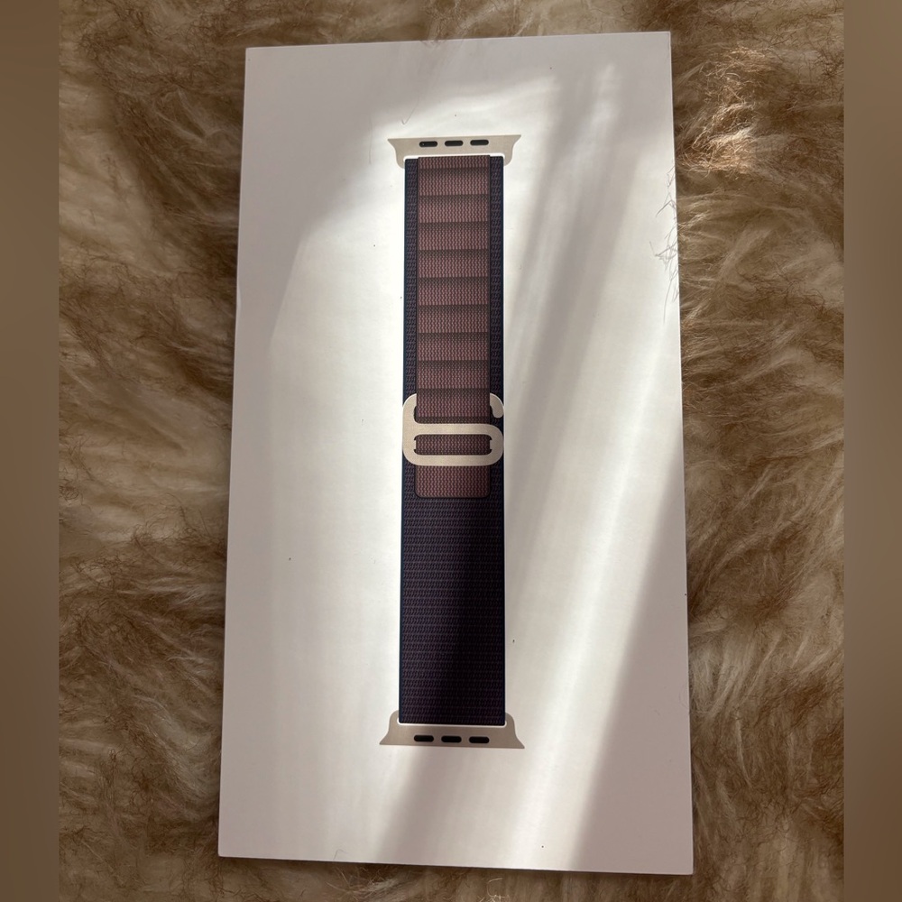 NWOT Apple Indigo Alpine Loop 49MM Watch Band - Picture 2 of 6